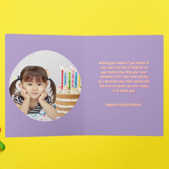 Cartão Sob A Saudação De Foto De Aniversário Da Sereia Co (Criador carregado)