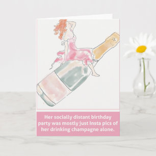 Cartão Socially Distant Self Isolating Birthday Card.