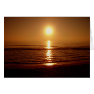 Cartão Sol sobre o Oceano