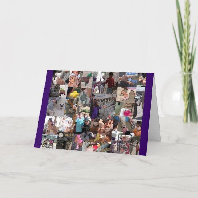 Cartão Soldados caminham com Beanies (Frente)