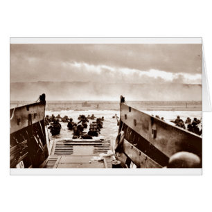 Cartão Soldados LCI andando em terra