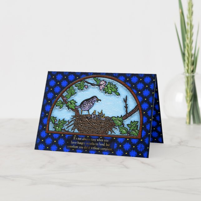 Cartão Solteiro Mamãe Alimentando Bebês no Ninho (Frente)