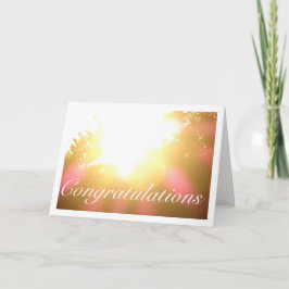 Cartão Sombrio através do Fundo das Árvores