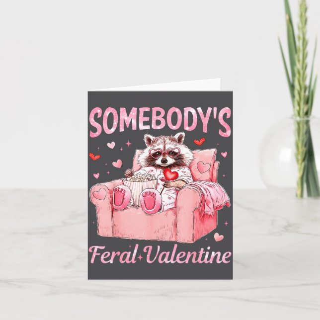 Cartão Somebody's Feral Valentine Cute Raccoon Xoxo Valen (Frente)