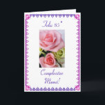 Cartão Spanish: 85 anos / birthday roses<br><div class="desc">Tarjeta postal para cumpleanos,  con foto de rosas: Flores para celebrar 85 anos. Personalize su mensaje! Picture of pink and blue flowers on white background. "Happy 85th Birthday! Personalize your message!   Photography by Maria Santos (Lusinhas do Sul)</div>