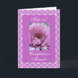 Cartão Spanish: Mother's birthday flower vase<br><div class="desc">Greeting card in Spanish for mom's 70th birthday with lace frame and foto of a vase do yellow flowers on blue background.  Tarjeta postal en espanol para el cumpleaños de mami. Personalize su Tarjeta - texto/ edad Photography by Maria Santos (Lusinhas do Sul)</div>