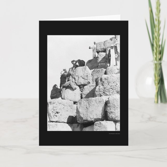 Cartão Subindo a Pirâmide do Excelente no Egito em 1870 (Frente)