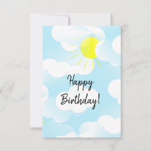 Cartão Sunny Blue Summer Sky com Nuvens Feliz Aniversário