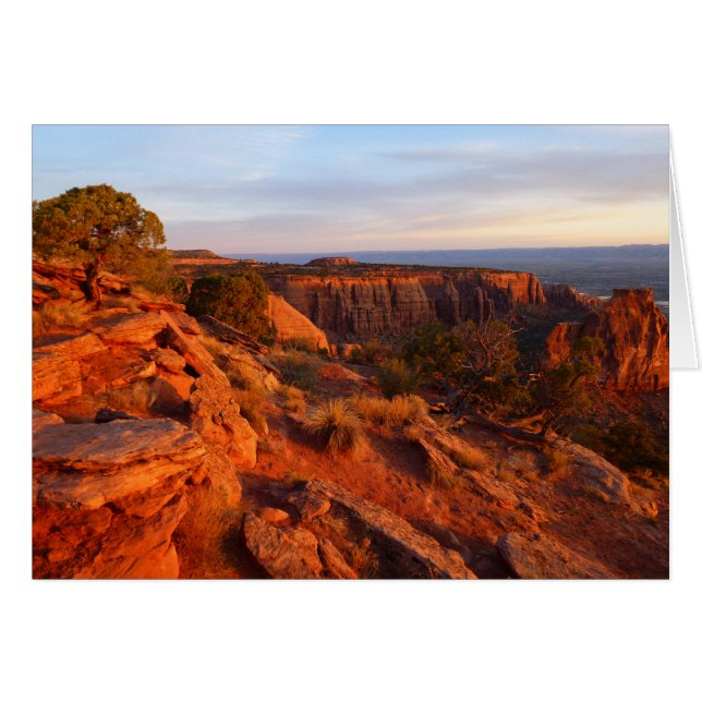 Cartão Sunrise no Grand View Trail em CO Monument (Frente Horizontal)