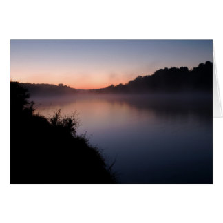 Cartão Sunrise no lago Shenandoah