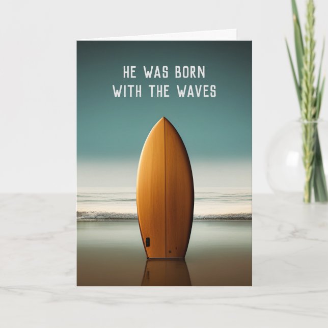 Cartão Surfboard On Ocean Beach Para Simpatia (Frente)