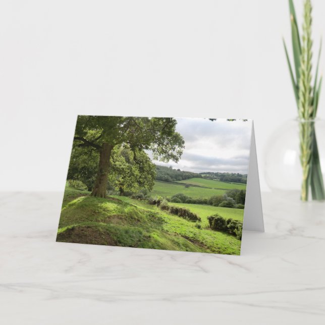 Cartão Sycharth in Powys, Wales, During Autumn Equinox (Frente)