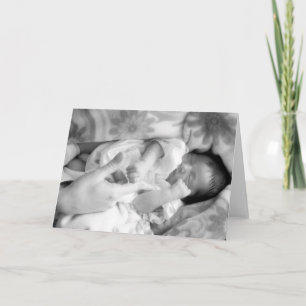 Cartão Temos as mãos deles por um momento...