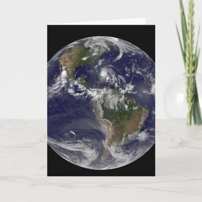 Cartão Terra De cheio Com O Furacão Irene Sobre As Bahama (Frente)