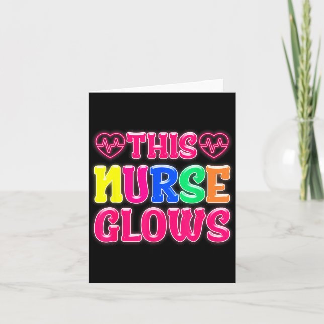 Cartão This Nurse Glows Nursing Glow Retro  (Frente)