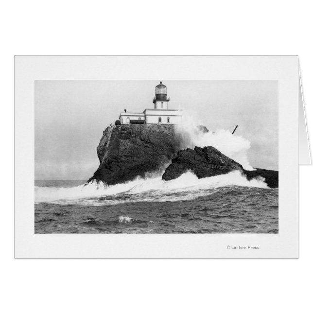 Cartão Tillamook, Oregon Lighthouse Perto da Costa, OU (Frente Horizontal)