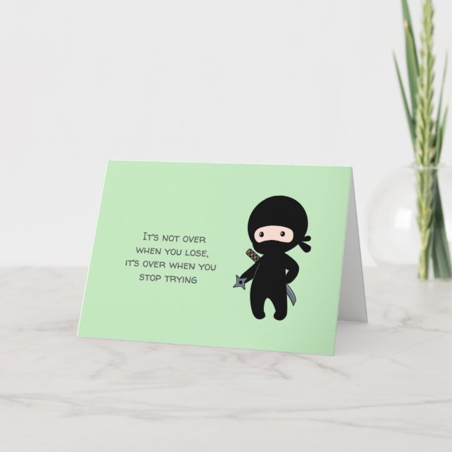 Cartão Tiny Ninja Holding Throwing Star Quote Blank (Frente)