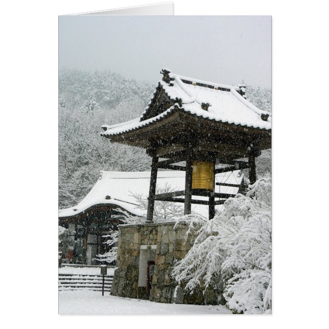 Cartão Torre de sino japonês na neve (Frente)