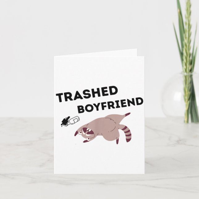 Cartão Trashed Boyfriend, Funny Trashed Panda Couples Pre (Frente)