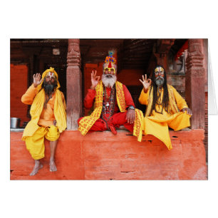 Cartão Três Saddhus que senta-se no templo Nepal de