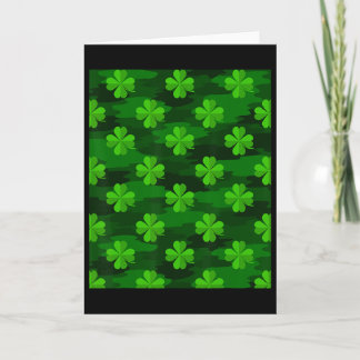 Cartão Trevos Em Camuflagem Verde Sortudo St Patricks Da