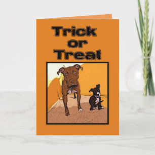 Cartão Trick ou Trate cães de Halloween felizes