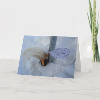 Cartão Troll preso a um poste.