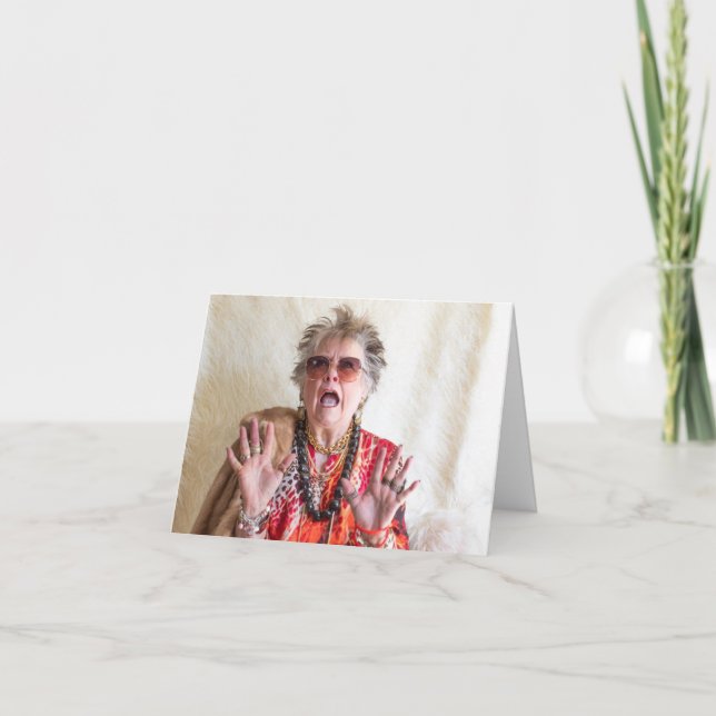 Cartão Um feriado humorístico enredado para a árvore (Frente)