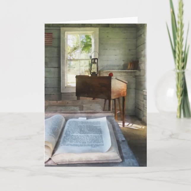 Cartão Uma sala de aula com livro (Frente)