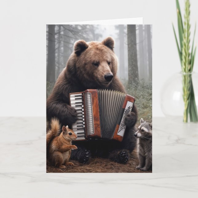 Cartão Urso de Aniversário Tocando o Acordeão (Frente)