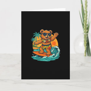 Cartão Urso Surfando na Temporada de Verão para Amantes d