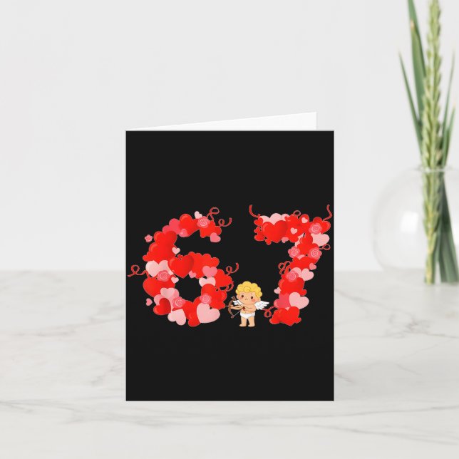 Cartão Valentine’s Day Hearts 67 Meme Six Seven 6 7 Cute  (Frente)