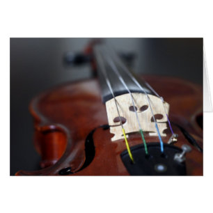 Cartão vermelho do violino