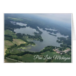 Cartão Vista aérea do lago pine