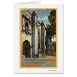 Cartão Vista das portas & da escadaria da missão