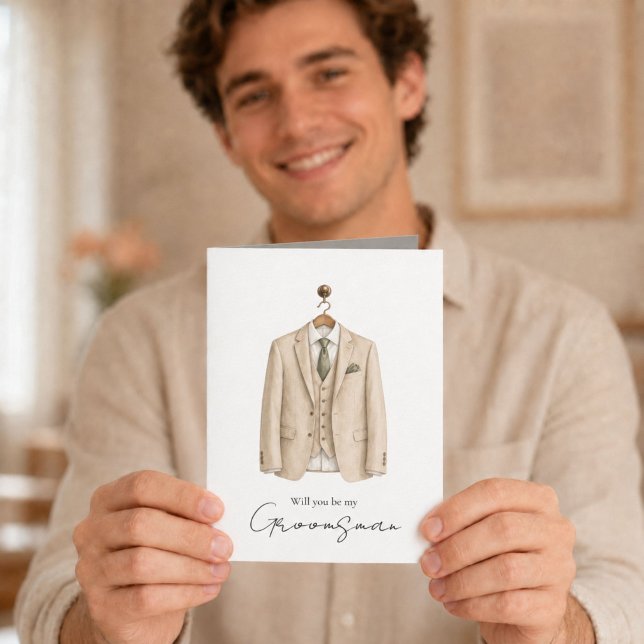 Cartão Você será meu terno de padrinho cavalheiro (Elegant watercolor groomsman proposal card featuring a cream suit and sage green accents.)