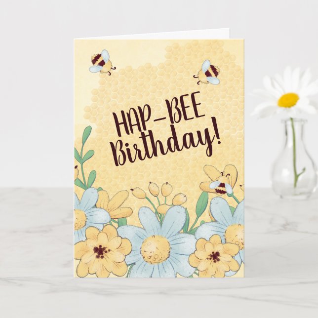 Cartão Whimsical Happy Birthday Bee Honeycomb Card (Planta pequena)