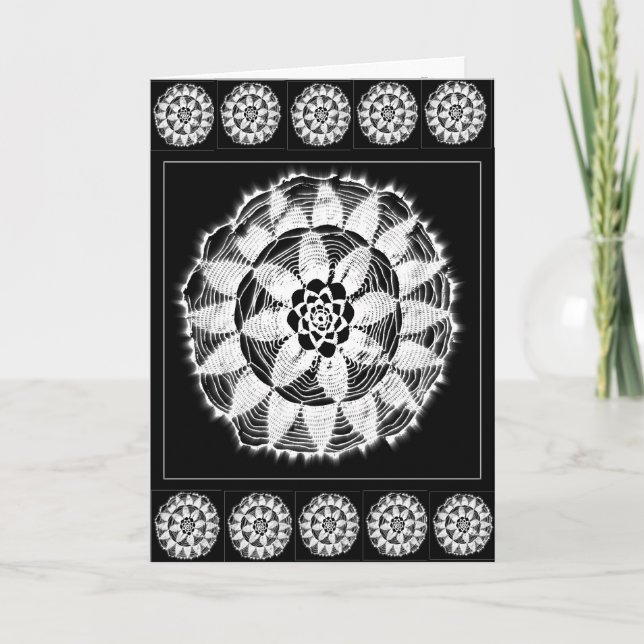 Cartão White on black mandala card (Frente)