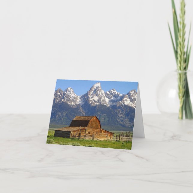 Cartão Wooden Mormon Row Barn (Frente)
