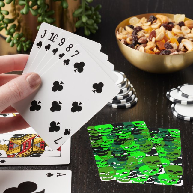 Cartas Clássicas de Baralho com Camuflagem Verde e (In situ)