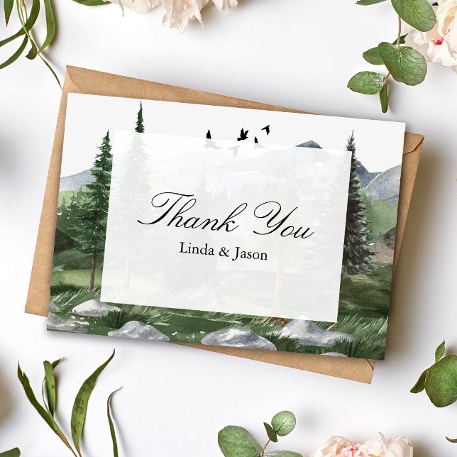 Cartões de Agradecimento de Casamento com Tema de  (Pine forest thank you cards share heartfelt gratitude with a calm, nature inspired feel.)