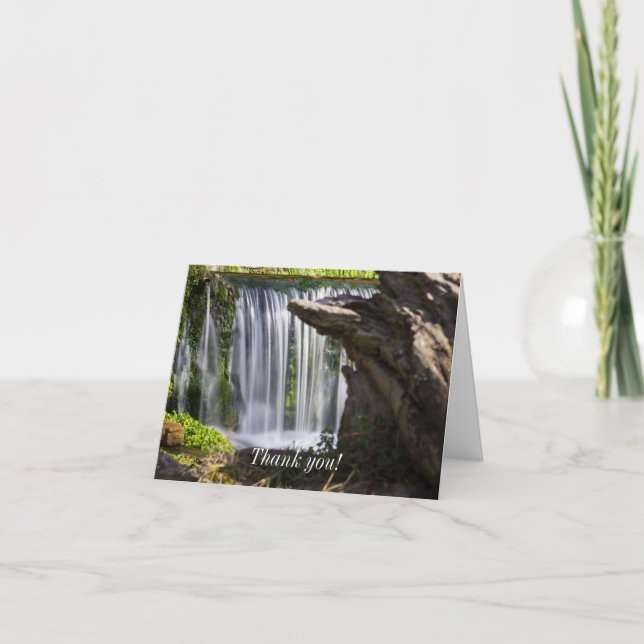 Cartões de agradecimentos com foco em cascata (Frente)