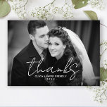 Cartões de agradecimentos de Casamento de Script c<br><div class="desc">Cartões de agradecimentos De Casamento De Script Com Letra De Mão. Personalize este elegante casamento de fotos,  obrigado,  cartas com suas fotos e texto personalizados. Você pode editar a design com o botão Editar Design.</div>