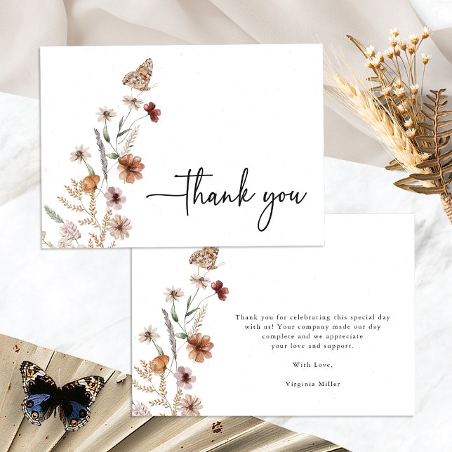 Cartões de agradecimentos de Chá de fraldas de flo (White Boho Wildflower Wedding Thank You Card with Butterfly by Painted Paperie
)