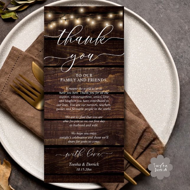 Cartões de agradecimentos de Definição de Local de (Rustic Wedding Dinner Place Setting Thank You Card Reception in Cottage Brown Wood String Lights)