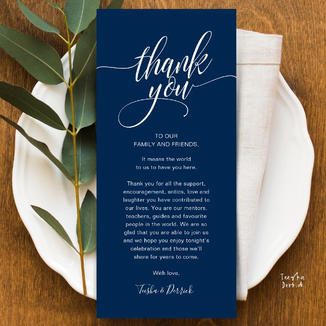 Cartões de agradecimentos de Definição do Local de (Modern Script Wedding Guest Dinner Reception Brunch Lunch Thank You Card in Classy Navy Blue)