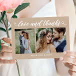 Cartões de agradecimentos de Foto de Casamento de<br><div class="desc">Cartões salve a data modernos e na moda dos Designs Berry Berry Sweet. Visite nossa sala de exibição de design em WWW.BERRYBERRYSWEET.COM para mais designs de papelaria. Outras opções de cor estão disponíveis.</div>