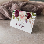 Cartões de agradecimentos Floral de Casamento Flor<br><div class="desc">Este cartões de agradecimentos floral de burgundy verde é perfeito para um casamento rústico. A design apresenta buquês de flores elegantes,  verdes,  esbranquiçados,  roxos,  vermelhos e burgosos desenhados à mão,  inspiradoras belezas naturais.</div>