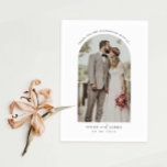 Cartões de agradecimentos Fotográfico de Casamento<br><div class="desc">Cartões de agradecimentos de casamento minimalista e moderno. O texto e as mensagens podem ser editados na parte traseira do cartão. Para personalização mais avançada deste design, por exemplo, alteração do layout, da fonte ou do tamanho do texto, clique no botão "PERSONALIZAR" acima. Por favor, entre em contato comigo para...</div>