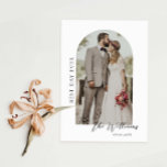 Cartões de agradecimentos Fotográfico de Casamento<br><div class="desc">Cartões de agradecimentos de casamento minimalista e moderno. O texto e as mensagens podem ser editados na parte traseira do cartão. Para personalização mais avançada deste design, por exemplo, alteração do layout, da fonte ou do tamanho do texto, clique no botão "PERSONALIZAR" acima. Por favor, entre em contato comigo para...</div>